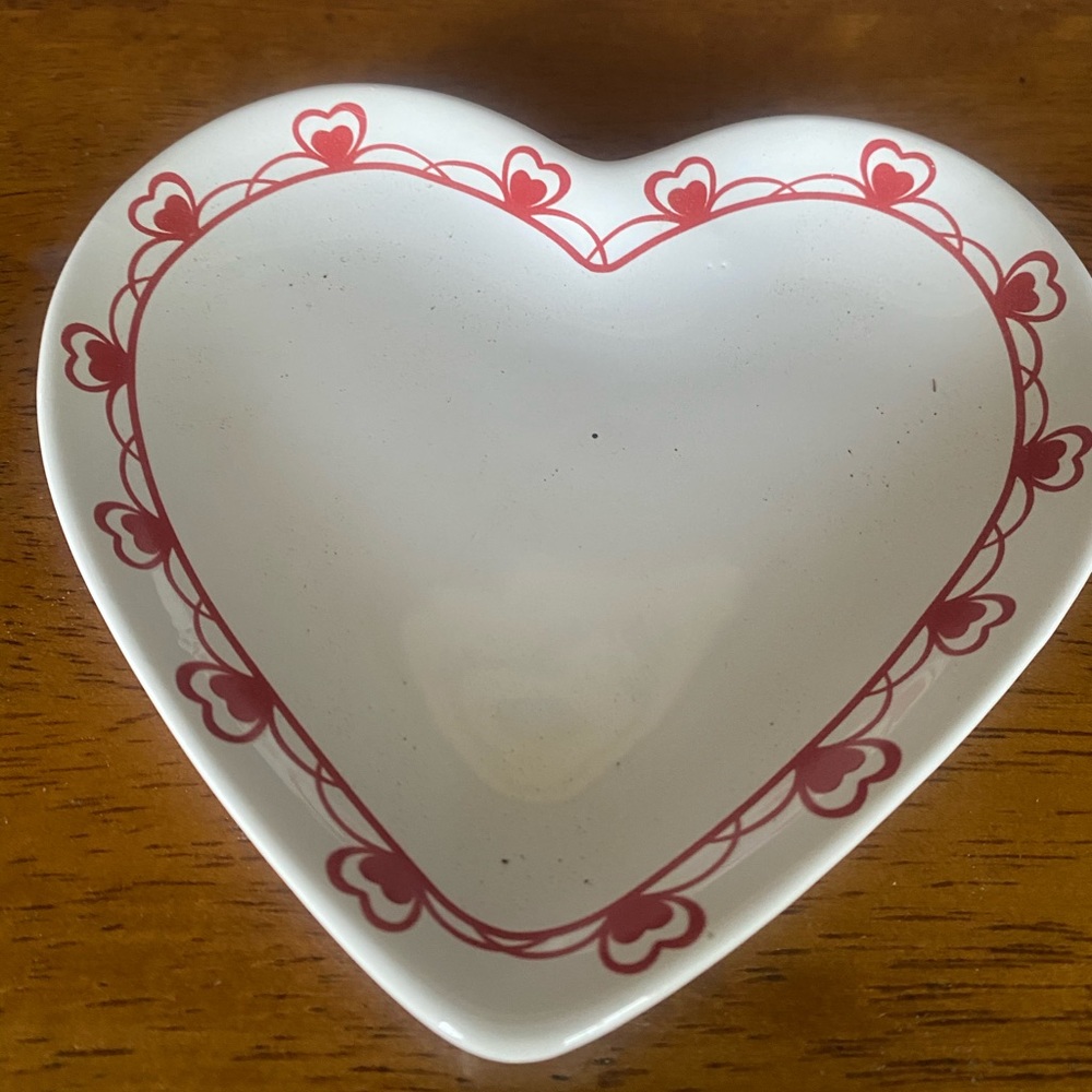 Heart shaped ceramic dish